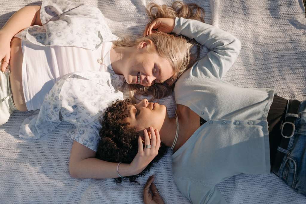 Lesbian Hookup Sites